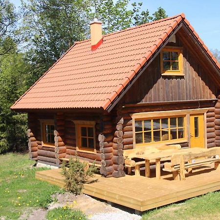 Ala-Laugu Holiday Home Leisi Extérieur photo